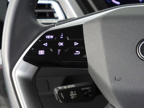 Used 2023 Audi Q4 e-tron Premium Plus w/ Premium Plus image 30