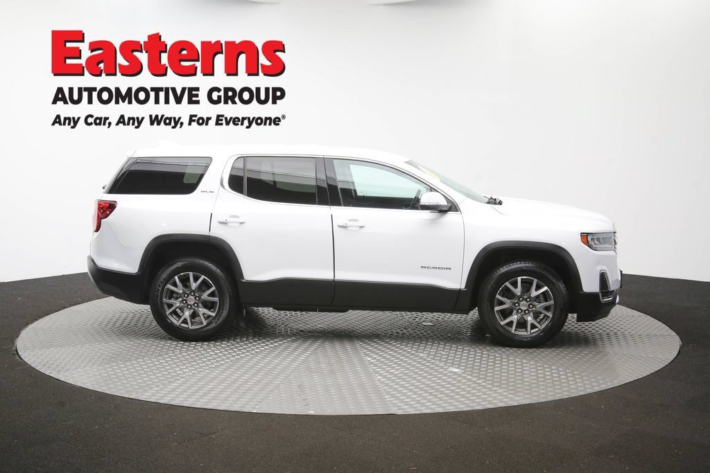 Used 2023 GMC Acadia SLE FWD image 42