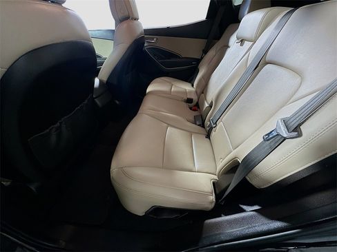 Used 2018 Hyundai Santa Fe Sport image 25