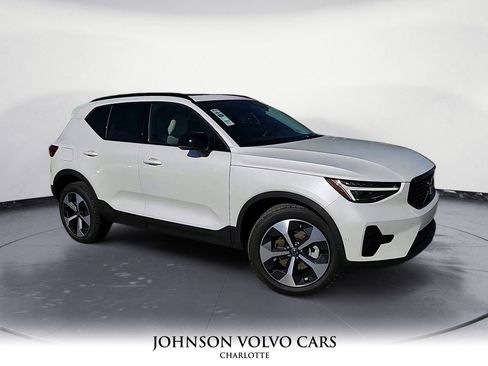 New 2026 Volvo XC40 B5 Plus w/ Protection Package Premier image 6