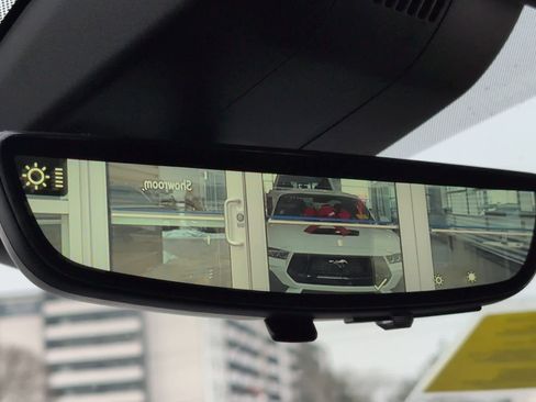 Used 2024 Chevrolet Tahoe High Country image 28