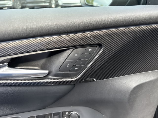 New 2026 Chevrolet Traverse High Country w/ LPO, Floor Liner Package FWD image 11