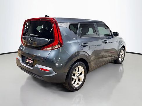 Used 2021 Kia Soul S image 6
