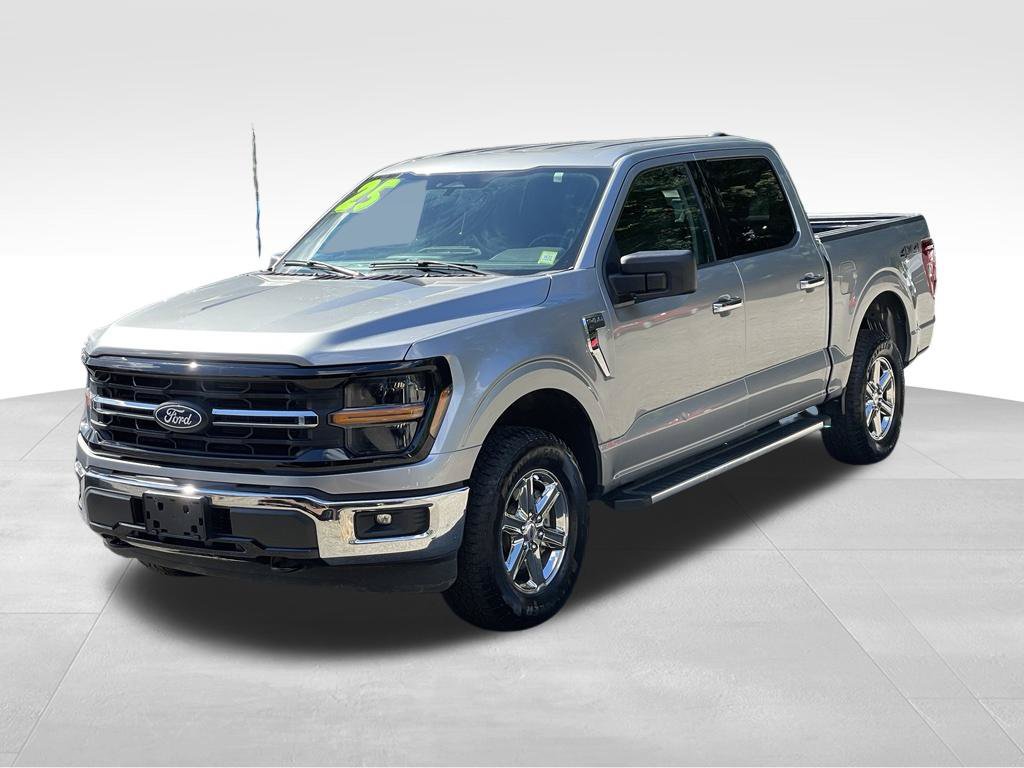 Used 2025 Ford F150 XLT w/ Equipment Group 301A Standard AWD/4WD image 2