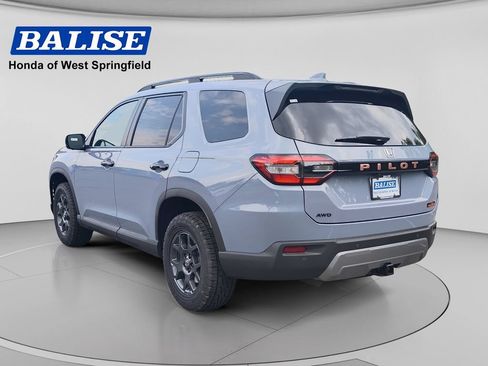 New 2026 Honda Pilot TrailSport image 7