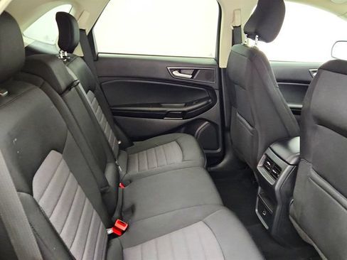 Used 2022 Ford Edge SE w/ Black Appearance Package AWD/4WD image 21