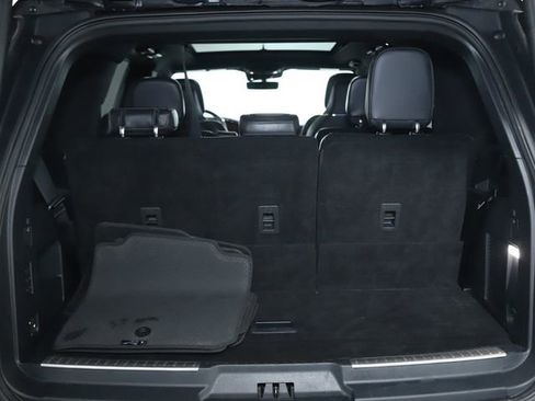 Used 2024 Lincoln Navigator Reserve image 32