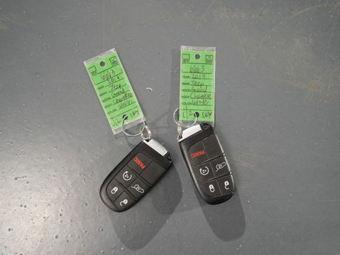 Used 2019 Jeep Grand Cherokee High Altitude image 54