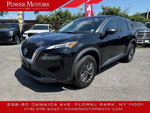Used 2021 Nissan Rogue S image 1