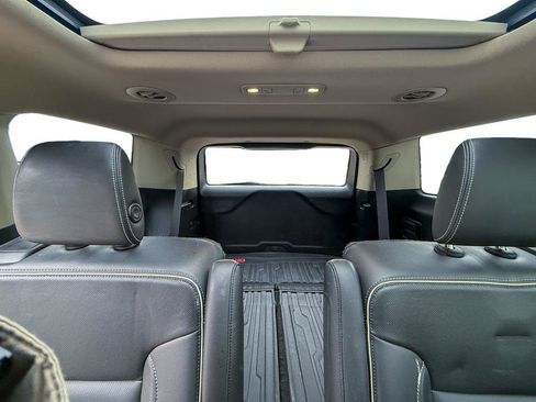 Used 2019 GMC Acadia Denali w/ Technology Package image 24