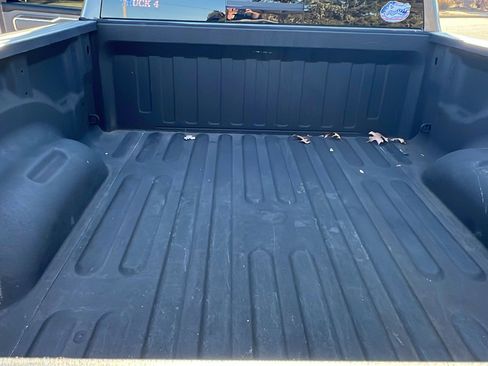 Used 2023 RAM 1500 Big Horn image 13