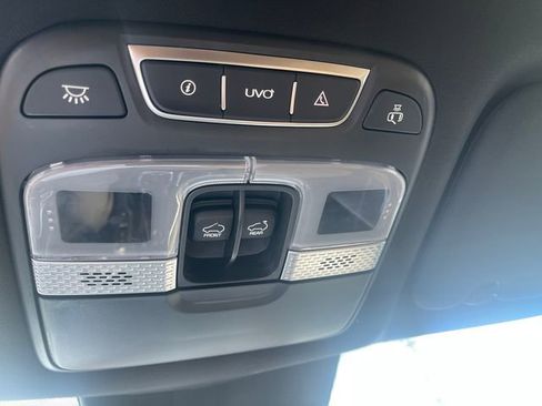 Used 2022 Kia Telluride SX image 16