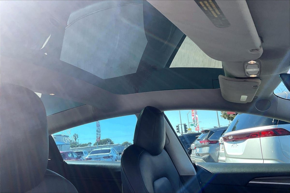 Used 2023 Tesla Model 3 Standard Range RWD image 20