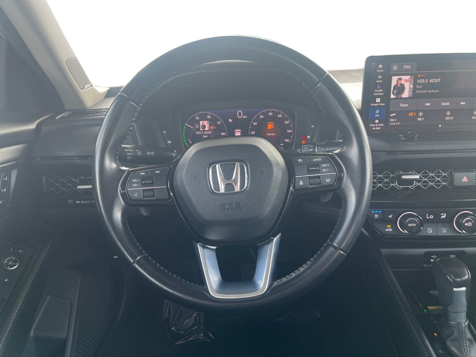 Used 2023 Honda Accord Touring image 12