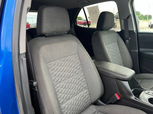 Used 2019 Chevrolet Equinox LT FWD image 14