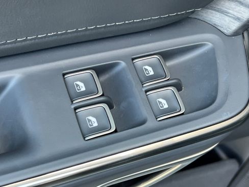 Used 2024 Rivian R1S Adventure AWD/4WD image 13