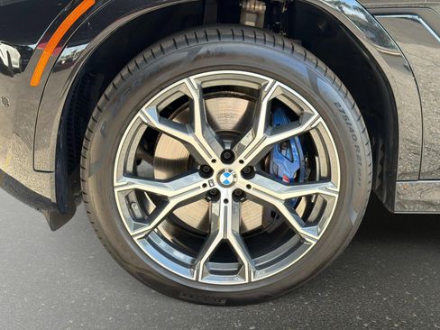 Used 2026 BMW X6 M60i image 19