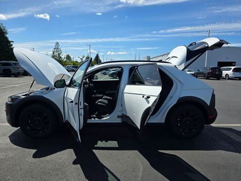 New 2025 Hyundai Ioniq 5 XRT image 19