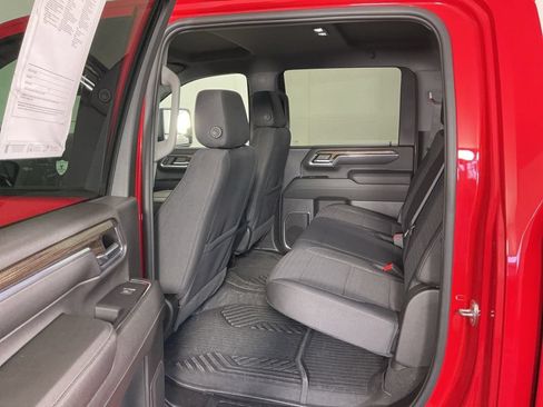 Used 2024 Chevrolet Silverado 2500 LT AWD/4WD image 10