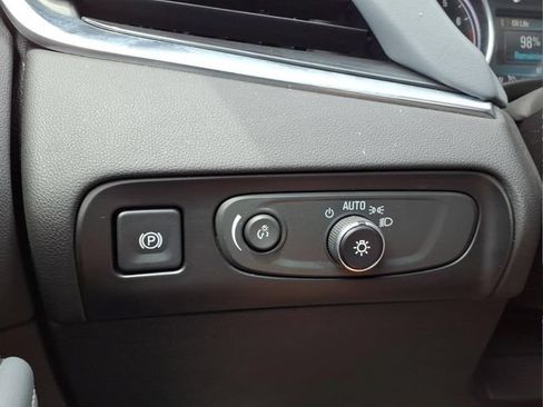 Used 2018 Buick Enclave Premium AWD/4WD image 28