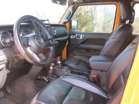 Used 2021 Jeep Wrangler Unlimited Rubicon 4xe w/ Steel Bumper Group image 83