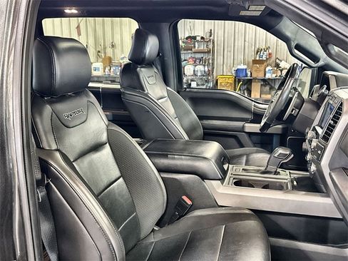 Used 2019 Ford F150 Raptor w/ Equipment Group 802A Luxury image 31