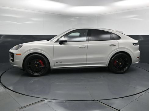 New 2026 Porsche Cayenne GTS AWD/4WD image 2