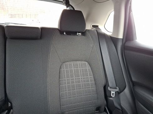 Certified 2023 Honda HR-V LX image 20