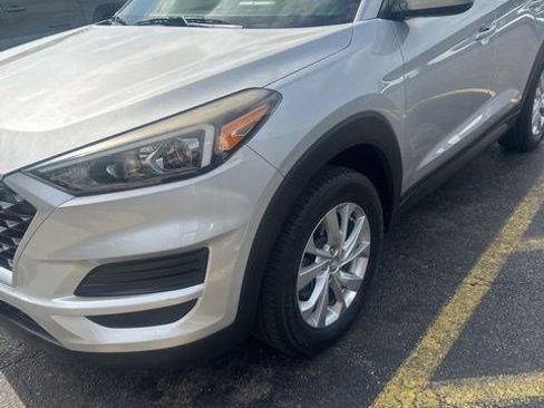 Used 2019 Hyundai Tucson SE image 14
