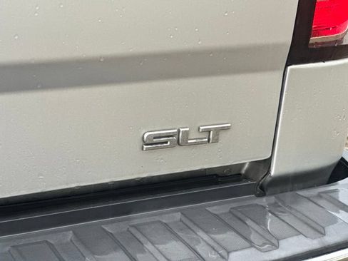 Used 2018 GMC Sierra 1500 SLT w/ SLT Premium Package AWD/4WD image 4