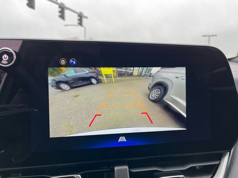 Used 2025 Chevrolet Equinox LT image 17