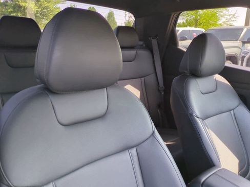 Used 2025 Hyundai Santa Cruz SEL FWD image 7