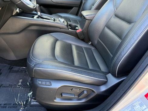 Used 2025 MAZDA CX-5 AWD 2.5 S w/ Preferred Package image 4