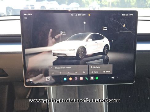 Used 2026 Tesla Model Y AWD image 10