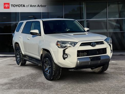 Used 2023 Toyota 4Runner TRD Off-Road image 1