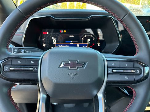 Certified 2024 Chevrolet Colorado Z71 w/ Safety Package image 13