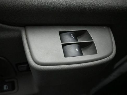 Used 2021 GMC Savana 2500 Extended RWD image 17