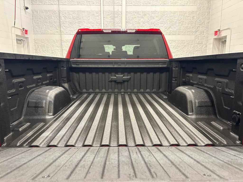 Used 2024 Chevrolet Silverado 1500 RST AWD/4WD image 6