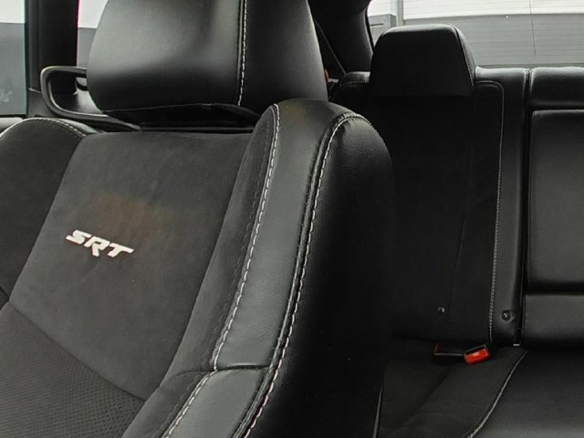 Used 2016 Dodge Challenger SRT Hellcat RWD image 32