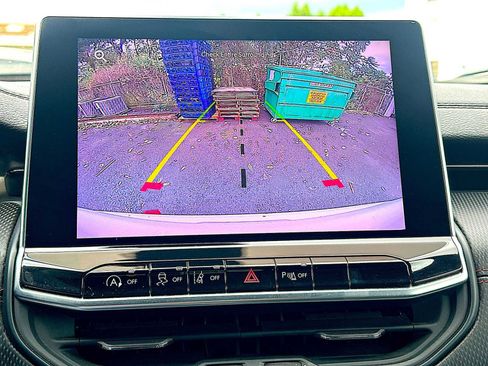 Used 2023 Jeep Compass Trailhawk image 22