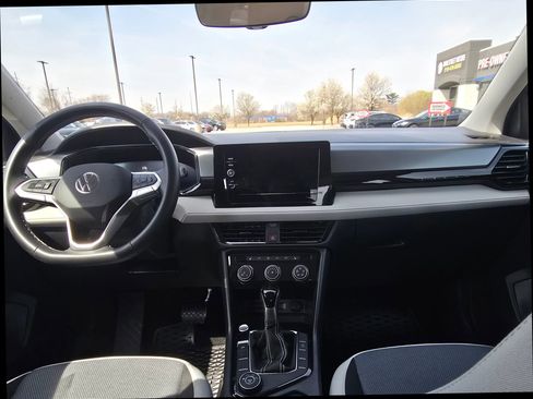 Used 2025 Volkswagen Taos S image 13