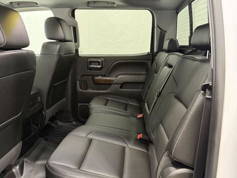 Used 2019 GMC Sierra 2500 SLT image 16