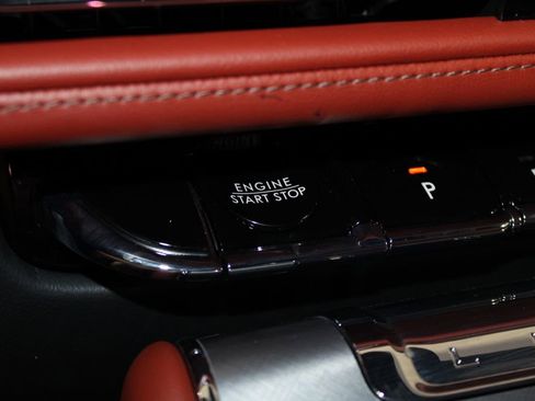 Used 2025 Lincoln Aviator Reserve image 54