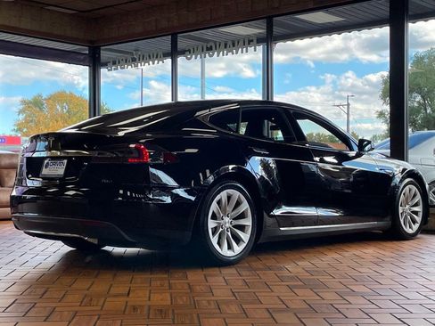 Used 2016 Tesla Model S 70D image 10