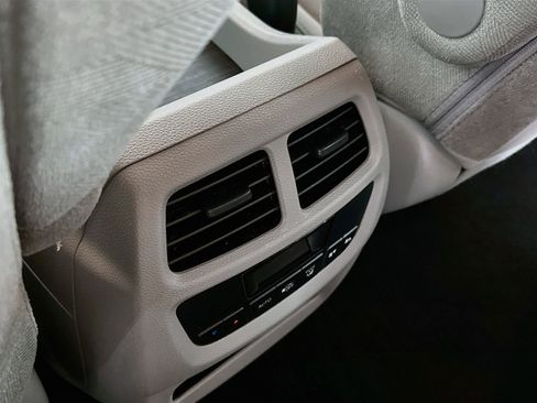 Used 2020 Honda Pilot EX image 25