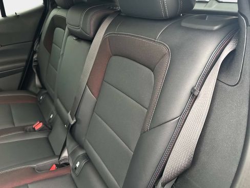 Used 2024 Chevrolet Equinox EV RS FWD image 12