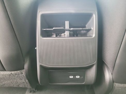 New 2026 Jeep Cherokee Limited image 29