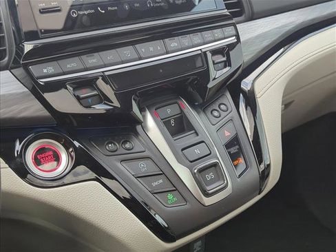 New 2026 Honda Odyssey Elite image 12