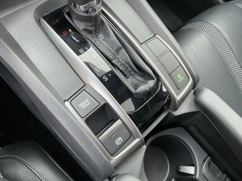 Used 2021 Honda Civic Sport Touring image 23