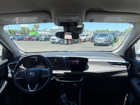 Used 2025 Buick Encore GX Preferred FWD image 32